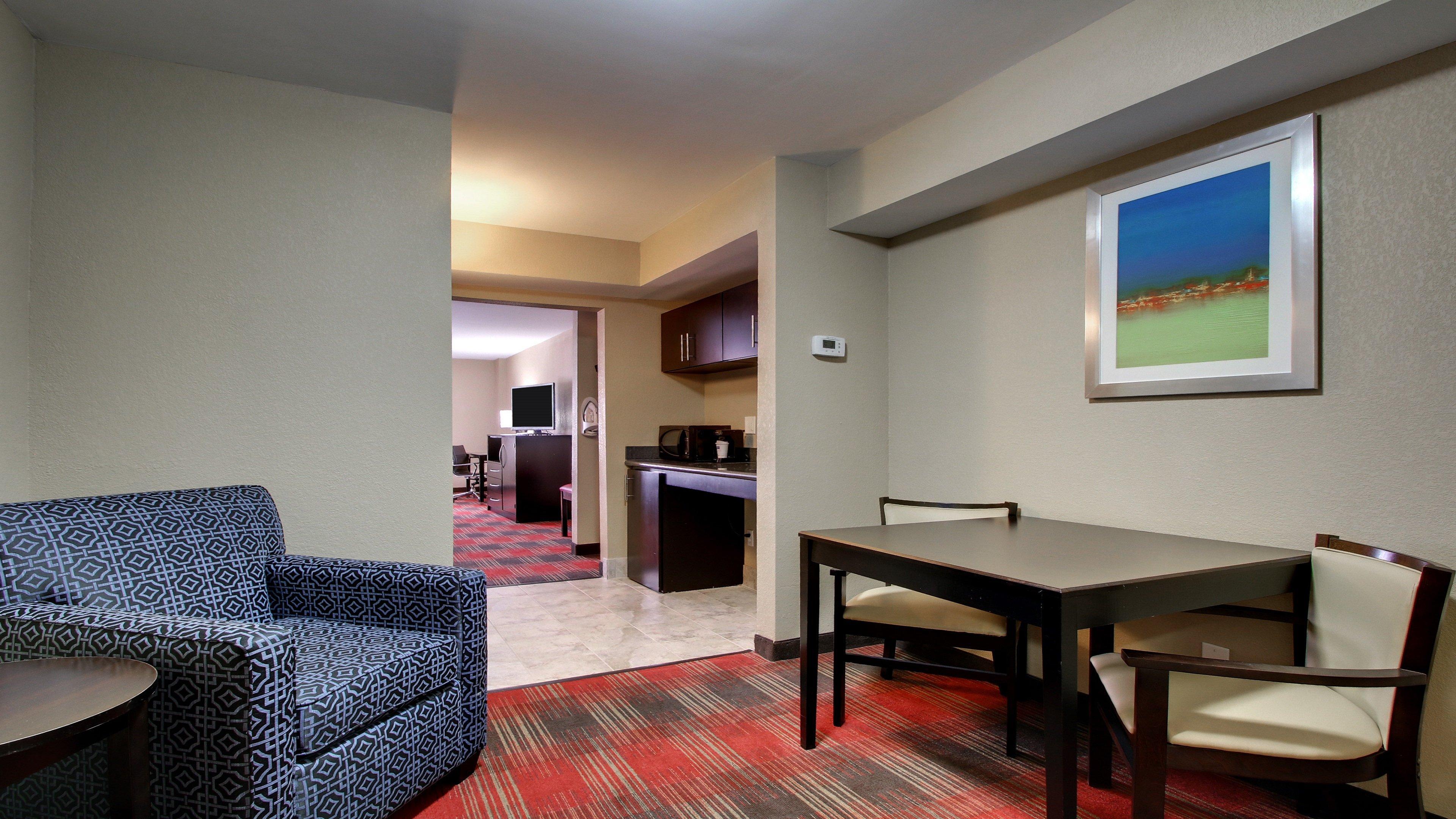Holiday Inn Express & Suites Jackson Downtown - Coliseum By Ihg Exterior photo